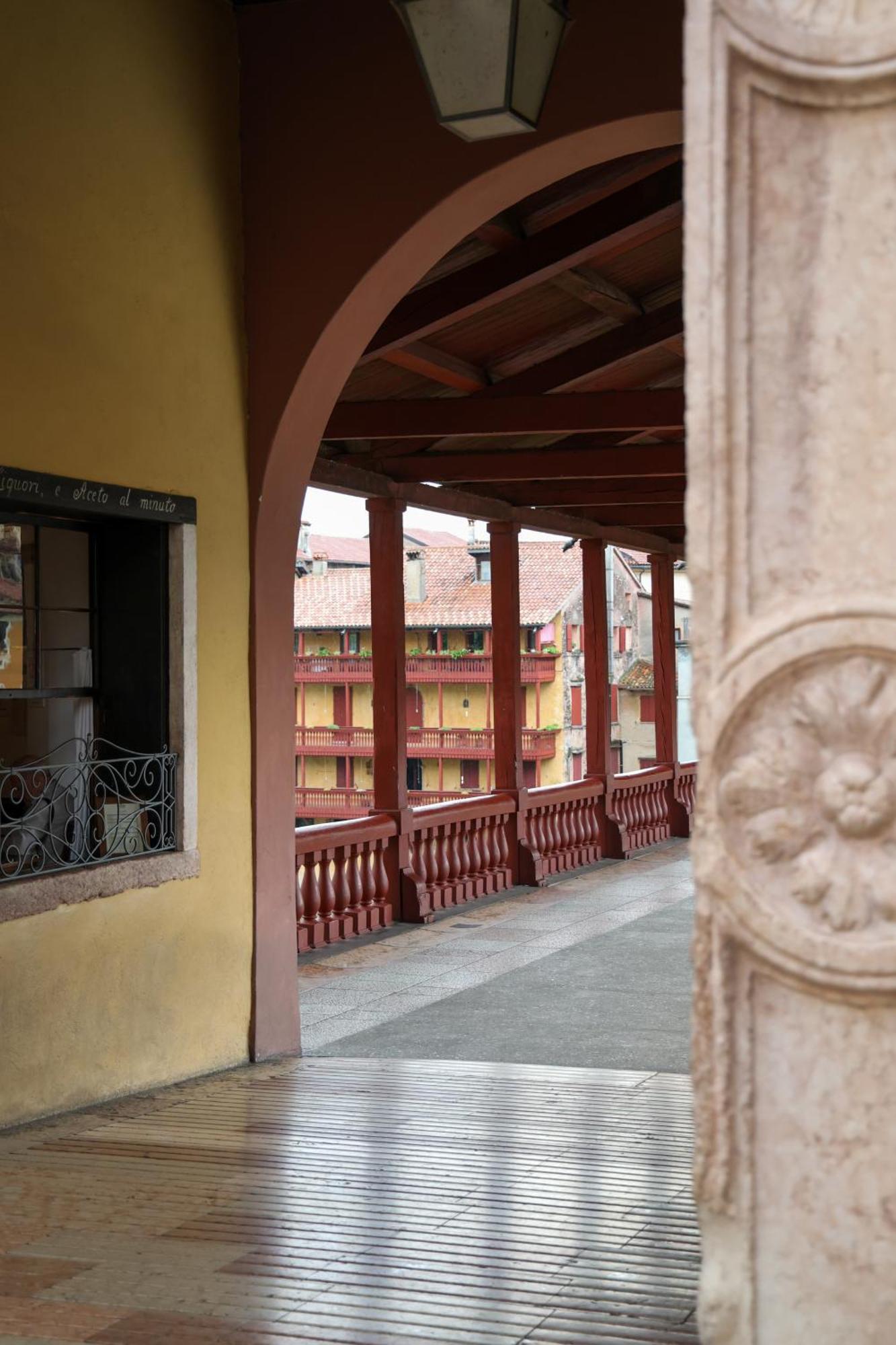Cindy House - Centro Storico Appartement Bassano del Grappa Buitenkant foto